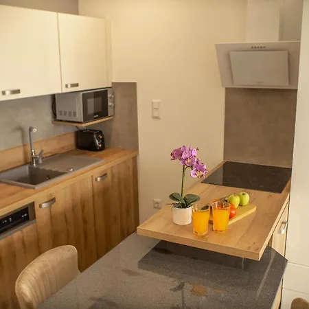 Apartament Panorama Superior - Pool, Garden, Parking *