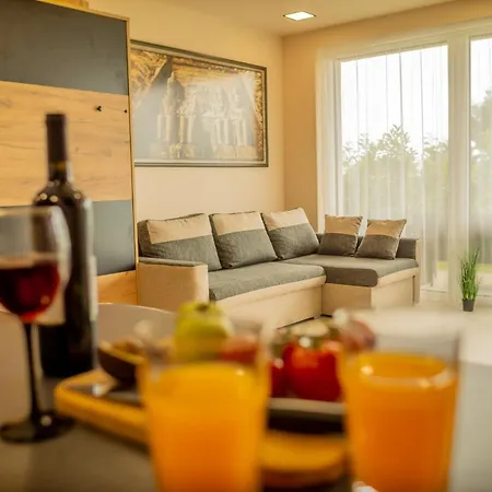 Panorama Superior - Pool, Garden, Parking شقة Balatonalmádi