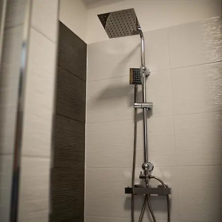 Panorama Superior - Pool, Garden, Parking *