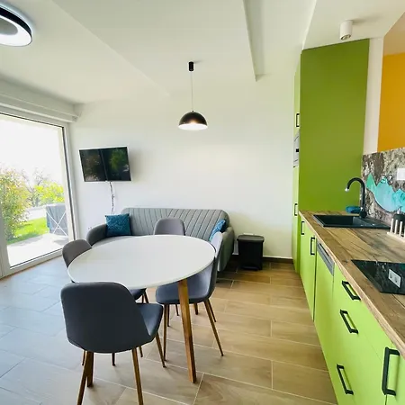 شقة Panorama Superior - Pool, Garden, Parking Balatonalmádi