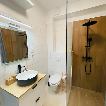 Apartament Panorama Superior - Pool, Garden, Parking