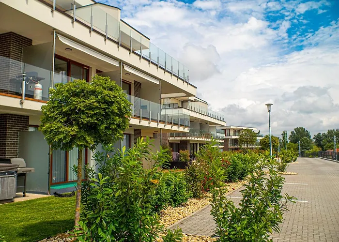 Panorama Superior - Pool, Garden, Parking Apartament
