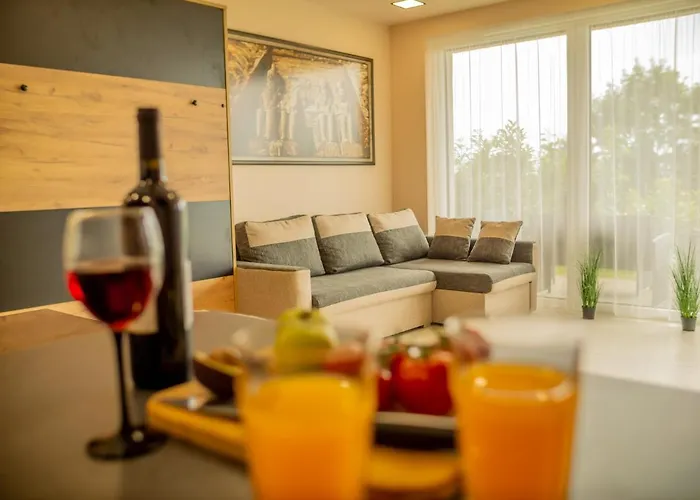 Panorama Superior - Pool, Garden, Parking Apartamento Balatonalmádi