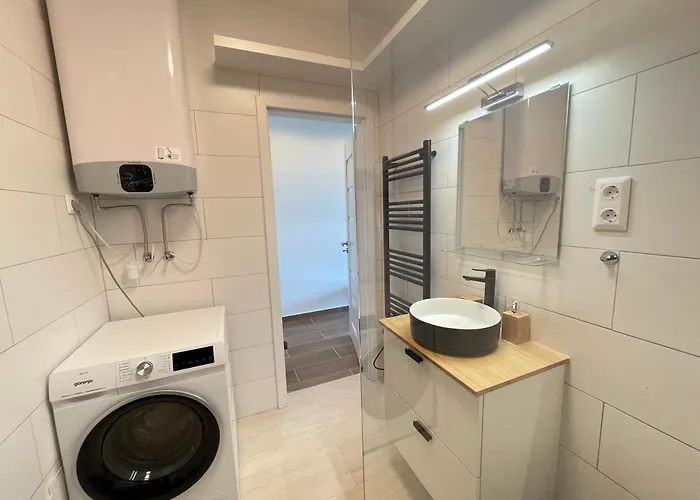 Apartament Panorama Superior - Pool, Garden, Parking