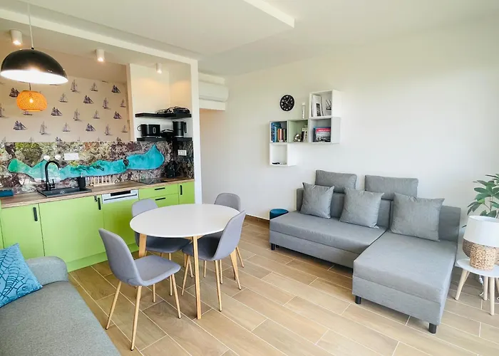 Panorama Superior - Pool, Garden, Parking *
