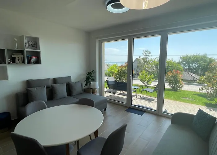 Panorama Superior - Pool, Garden, Parking *